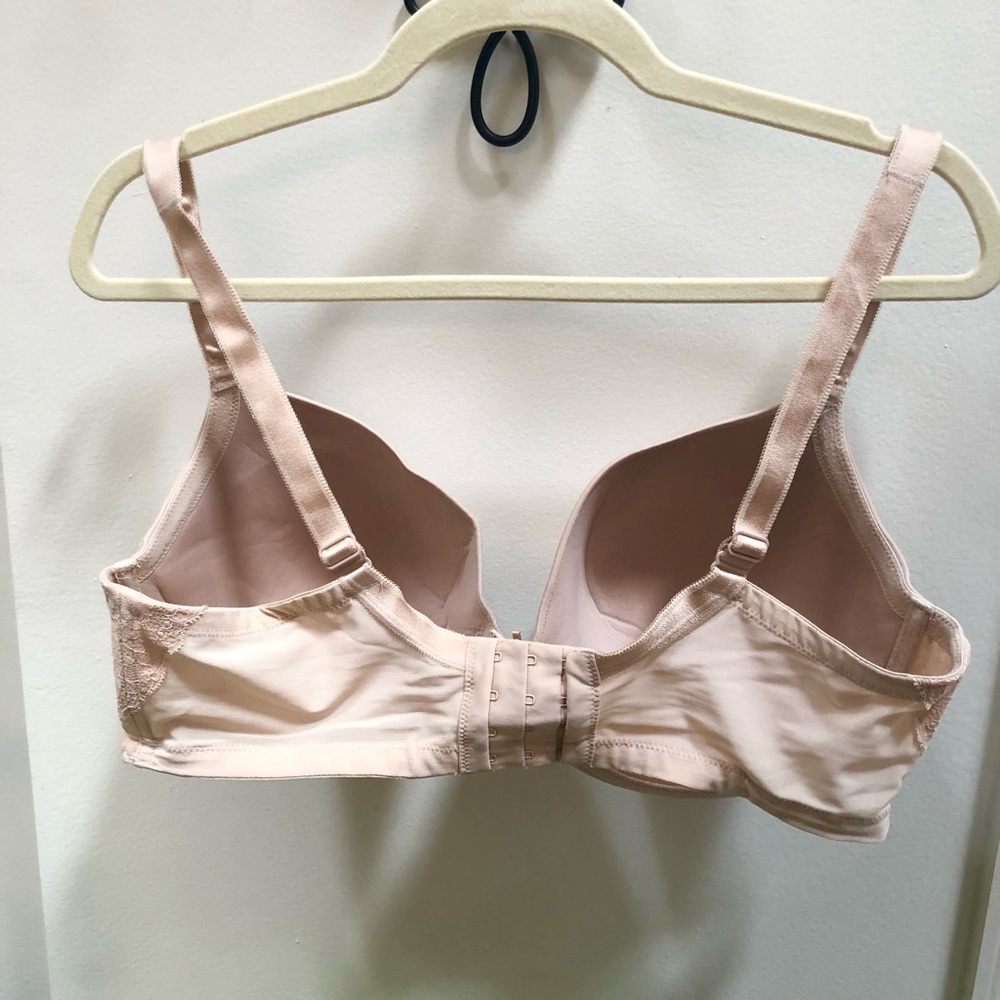 Elegant Blush Torrid Lace Bra 40 DDD - Picture 3 of 4